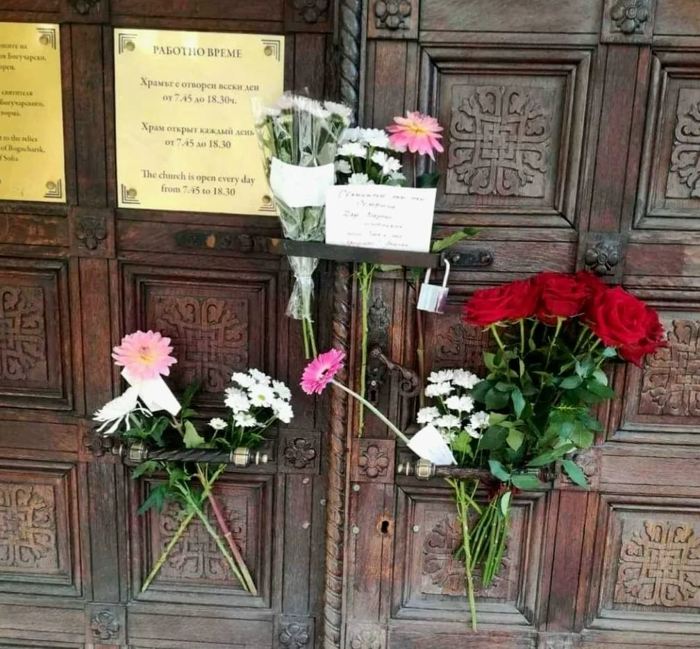 Посолството на Русия отговори на "уважаваните" медии защо е затворена Руската църква