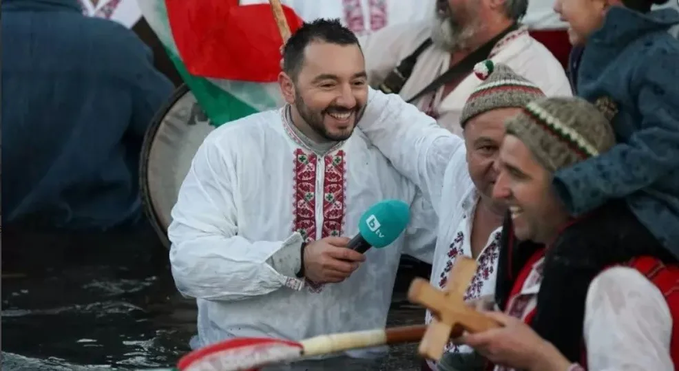 Хекимян взриви Мрежата: Гответе се за Цитиридис. С подгласници Цънцарова и Ризова