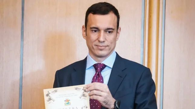 ГЕРБ и БСП обвиниха Васил Терзиев в некомпетентност