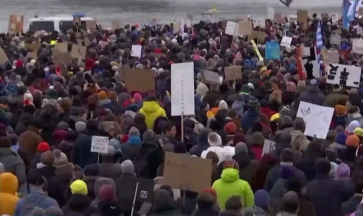 25 000 души протестираха в Германия