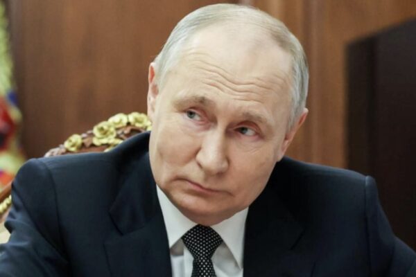 Путин: Русия трябва да продължи да напредва след падането на Авдеевка