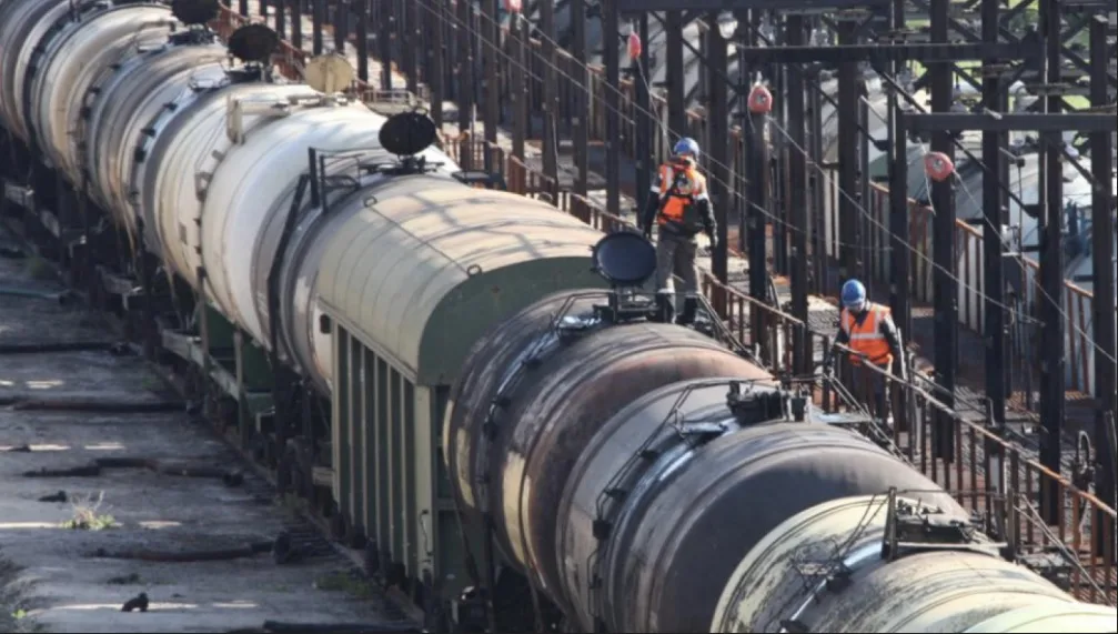 Евростат: ЕС е купил нефт и газ от Русия за 29 млрд. евро през 2023 г.