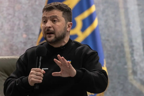 Зеленски призовава лидерите да изпратят оръжия