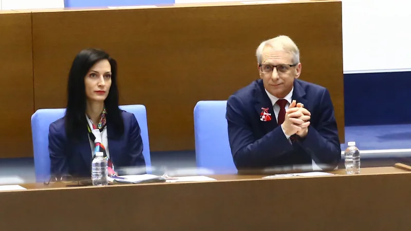 Какъв е резултата от преговорите между ГЕРБ-СДС и ПП-ДБ