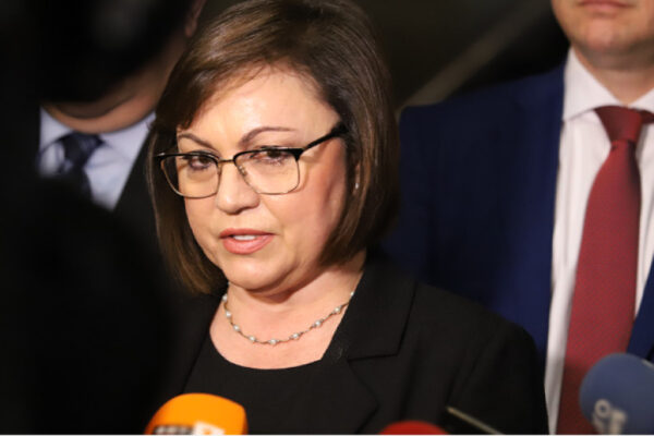 Нинова: БСП ще върне третия мандат незабавно, ако президента го връчи на нас