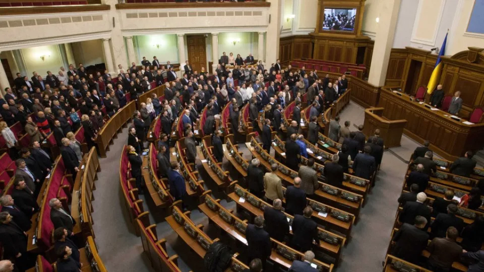 Незаконната продажба на оръжие вече няма да е престъпление в Украйна