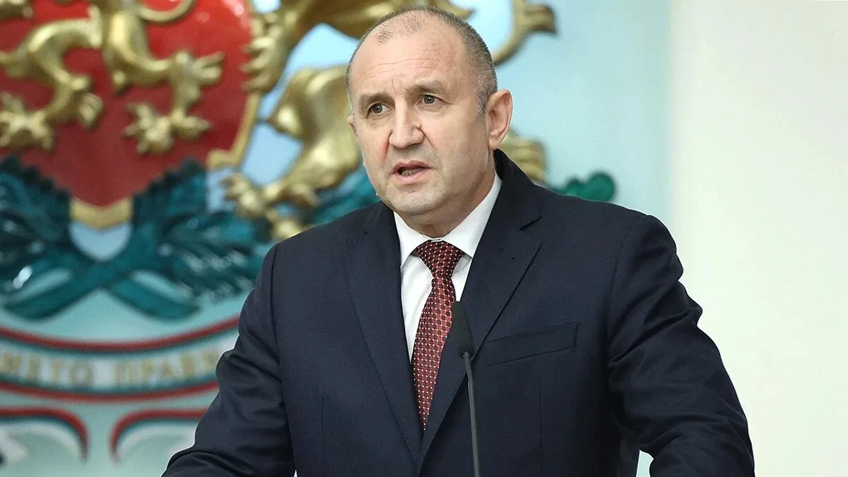 Радев с благодарности към президента на Индия за спасяването на кораба "Руен"