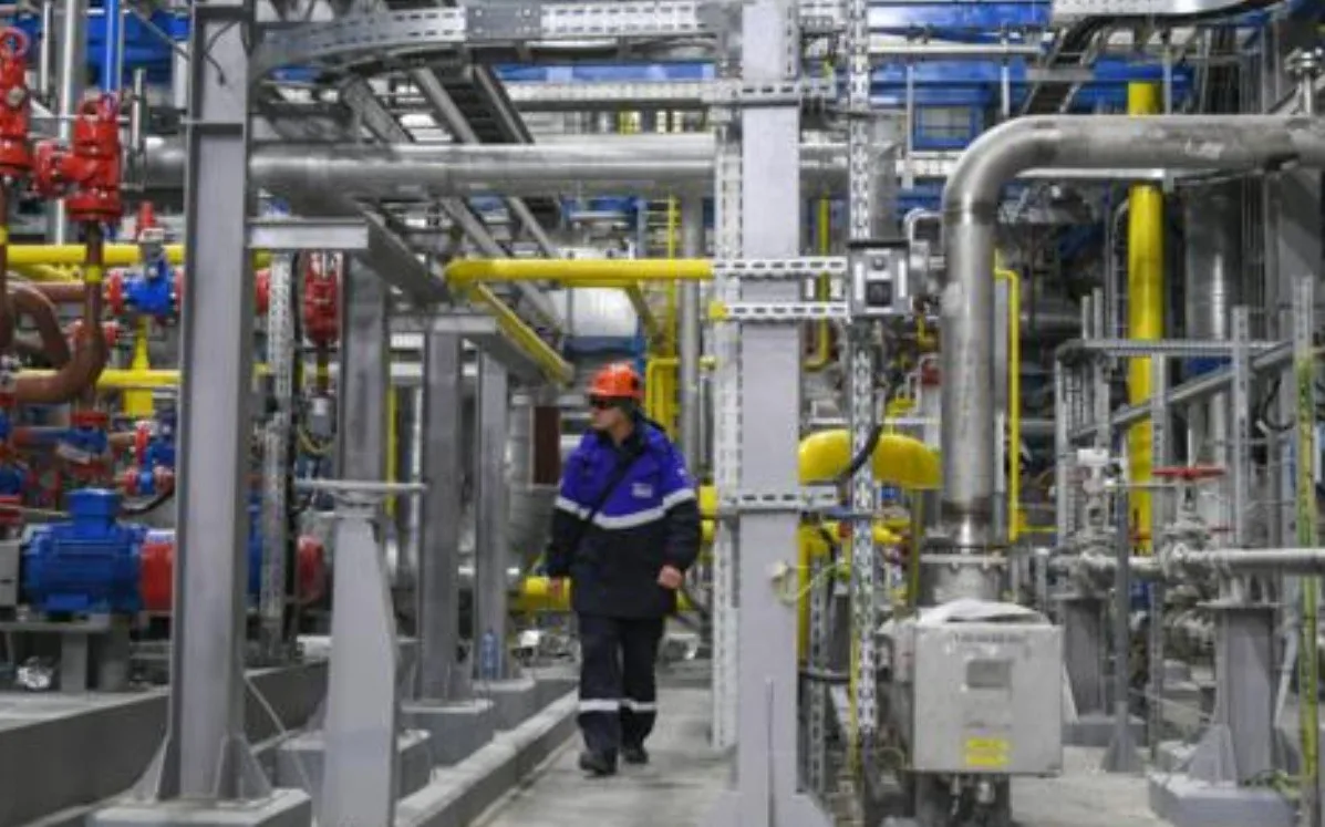 Газпром доставя на Европа 42,4 млн. куб. м газ през Украйна