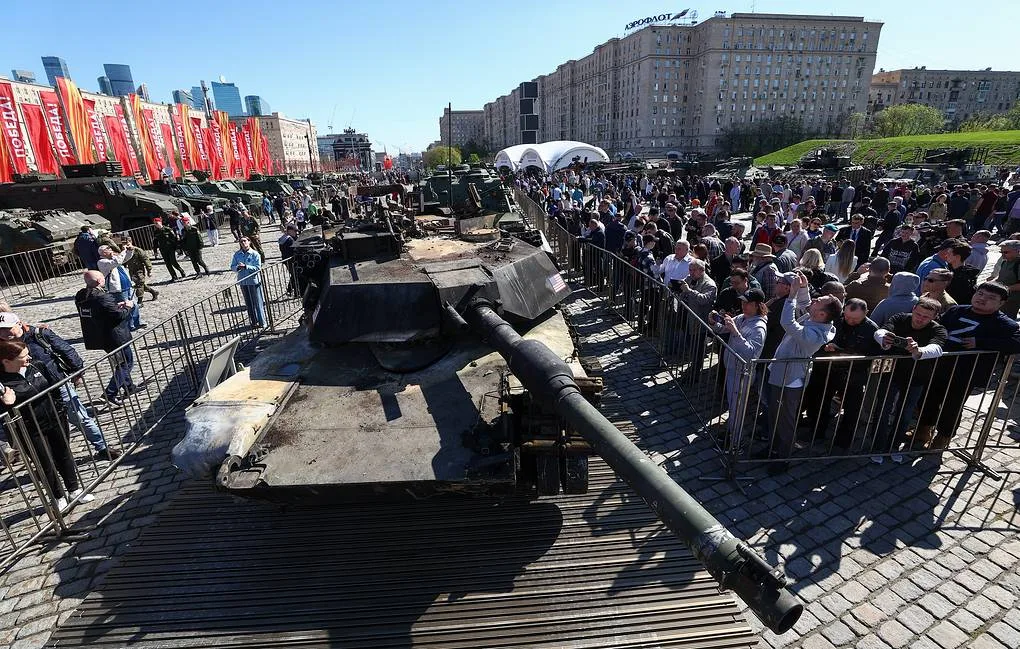 В Москва започна изложба на пленена военна техника на НАТО