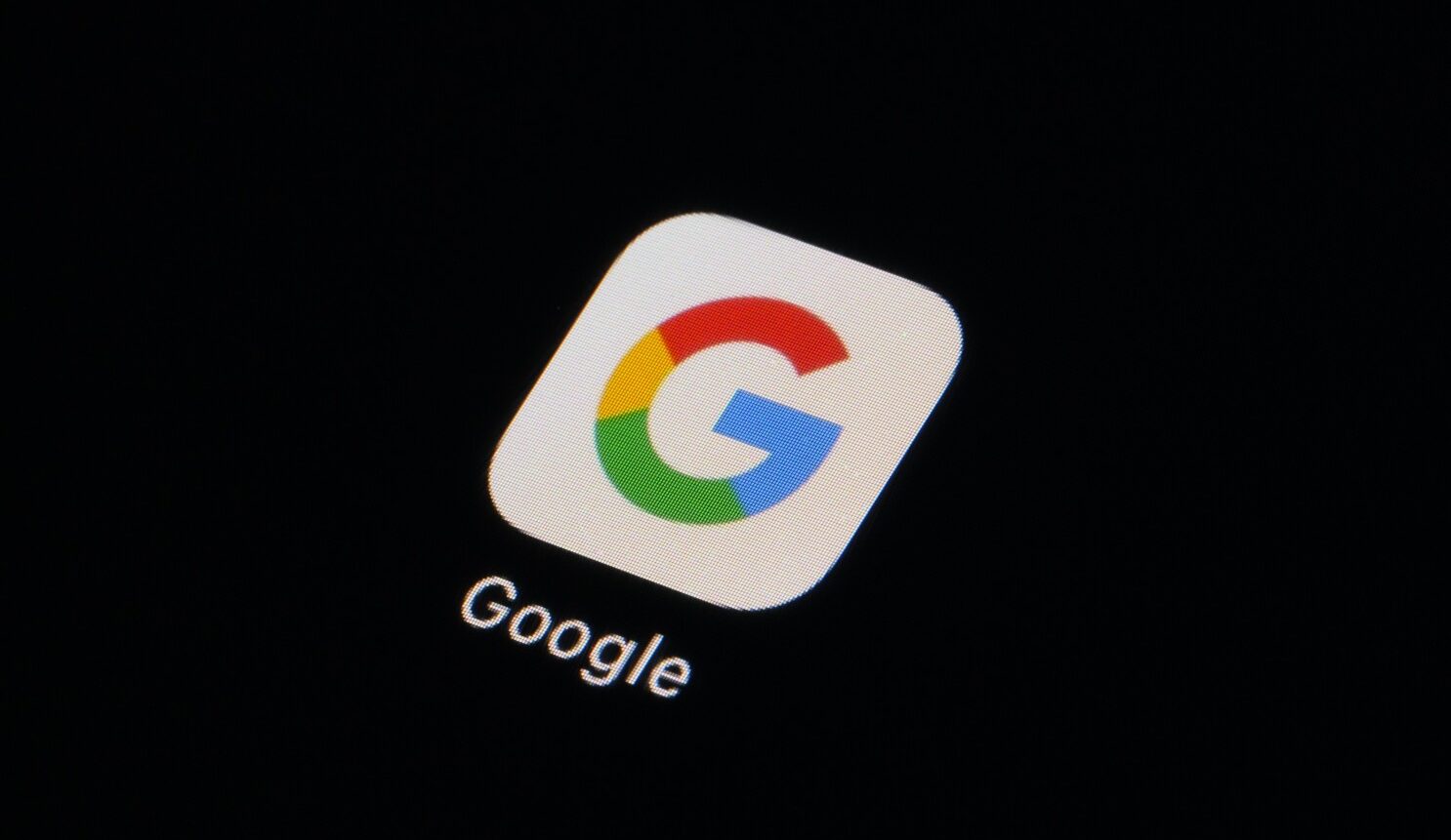 Google натрупва огромни глоби в Русия поради съдебно решение за премахване на YouTube канали