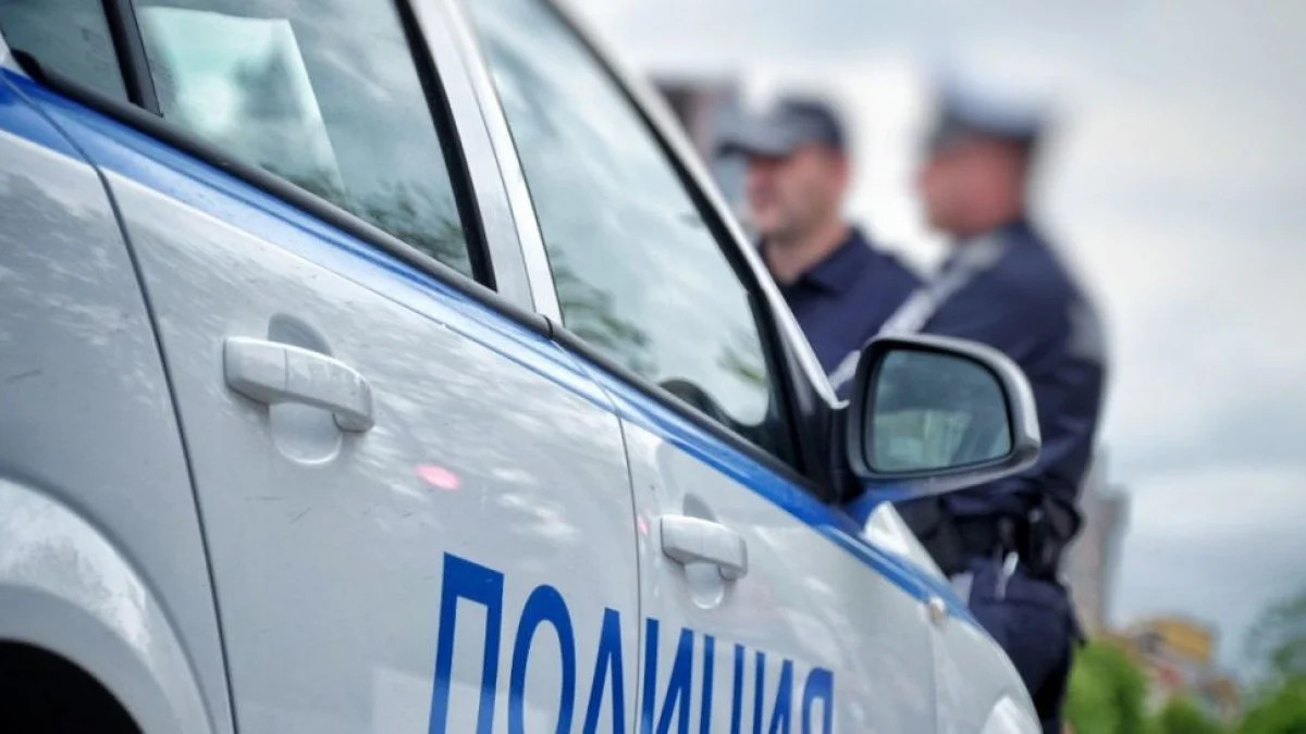 Полицията задържа бягащи мигранти от река в София