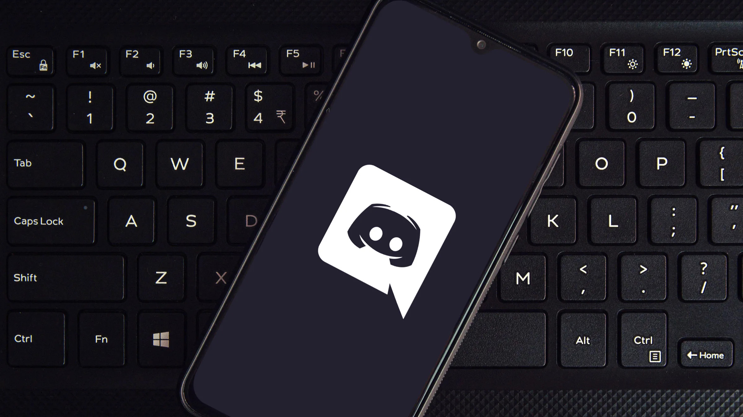 Русия блокира достъпа до "Discord" заради нарушения на законодателството
