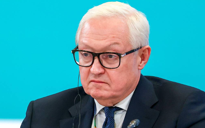 Рябков: Продължаващото съучастие на САЩ с Киев води до риск от пълномащабен конфликт между Русия и Запада