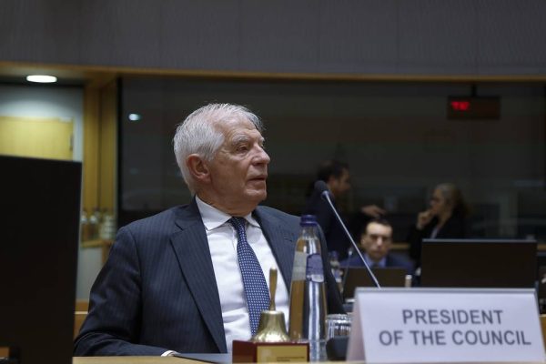 Борел потвърди по-дълбоките удари на САЩ със зелена светлина в Русия
