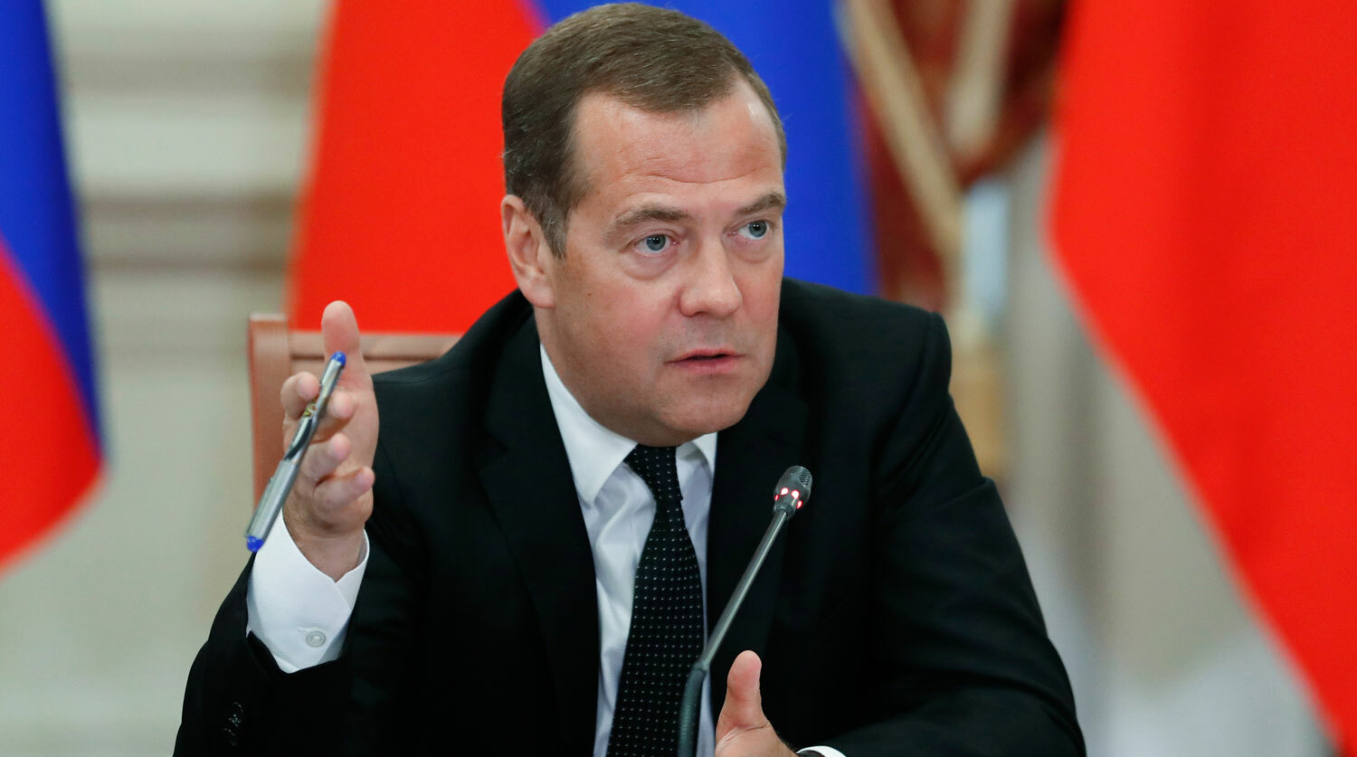 Медведев с предупреждение към Тръмп: Опитите за прекратяване на войната в Украйна може да доведат до тежки последици