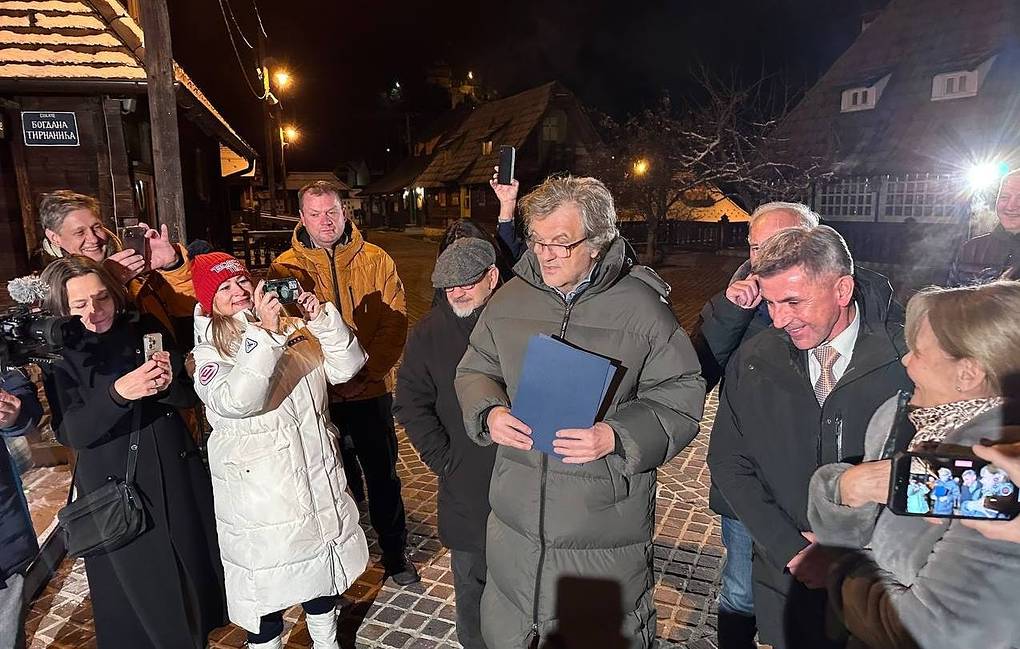 Владимир Путин поздрави сръбския режисьор Кустурица със седемдесетия рожден ден