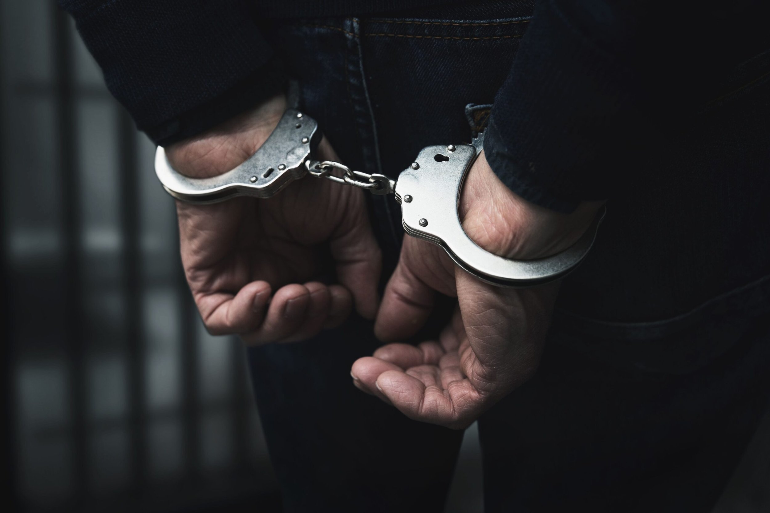 Задържаха 23-годишен за кражба на дарения от храм в Бургас, предназначени за жертвите на пожарите