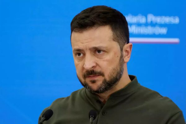 Зеленски назначи нов командир на сухопътните сили на Украйна