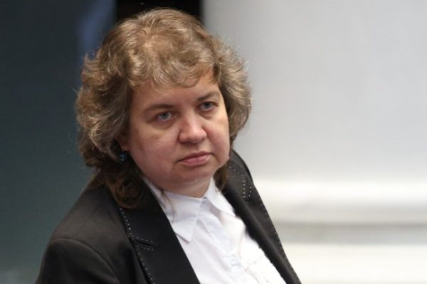 Единадесетият опит се оказа успешен: Наталия Киселова е новият председател на Народното събрание