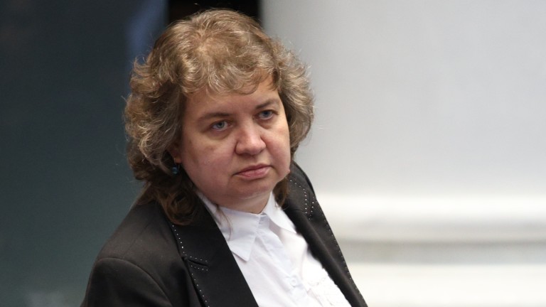 Единадесетият опит се оказа успешен: Наталия Киселова е новият председател на Народното събрание