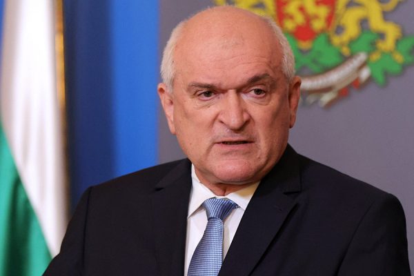 Главчев: Ще внесем бюджет с 3% дефицит, но сме готови да го оттеглим, ако рамката е застрашена