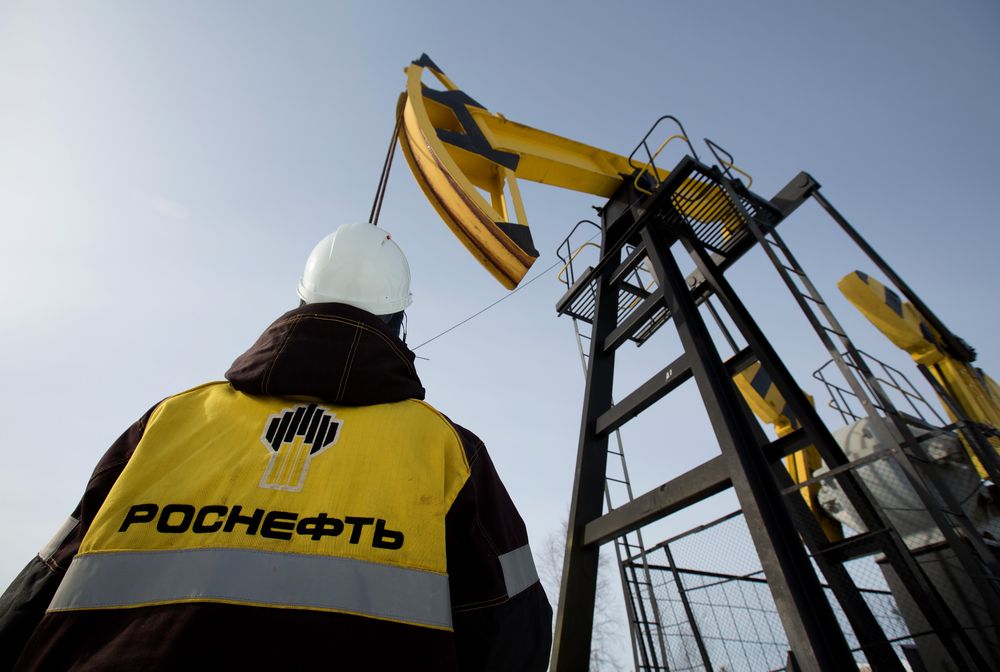 Главният изпълнителен директор на "Роснефт" очаква устойчив ръст в глобалното търсене на петрол