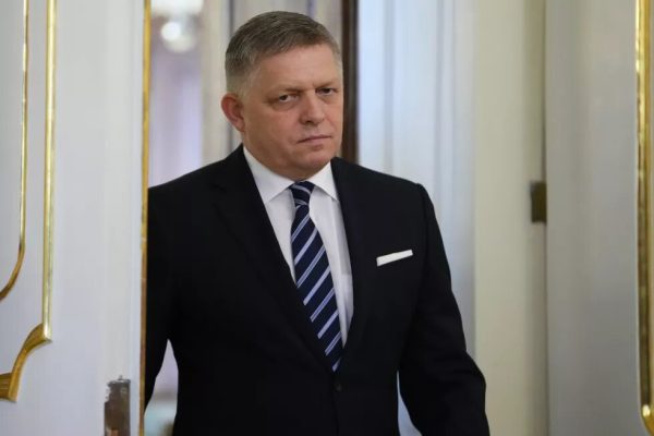Словашкият премиер: Егоизмът на големите страни членки може да разруши ЕС до шест месеца