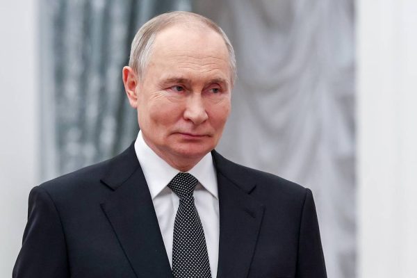 Владимир Путин ще се срещне с бившия президент на Казахстан Назарбаев
