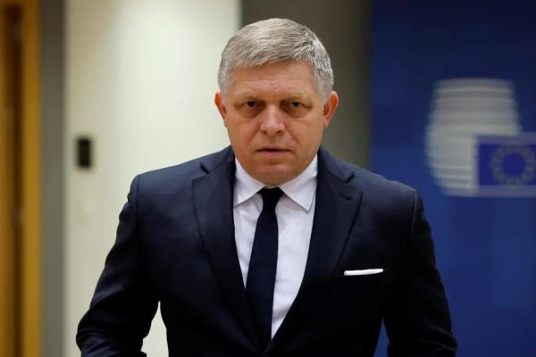 Фицо предупреди за тежки последици за ЕС без руски газ