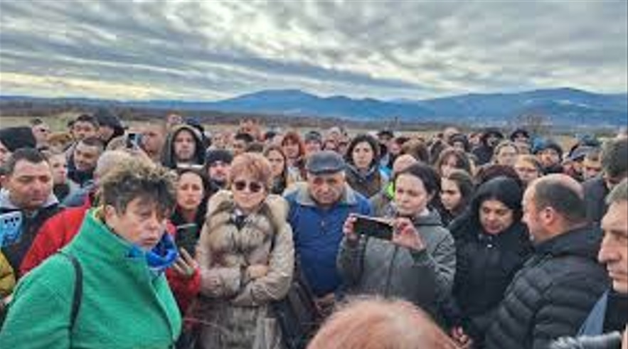 Протест ще блокира пътя за ГКПП "Гюешево" заради смъртта на 18-годишната Андреа