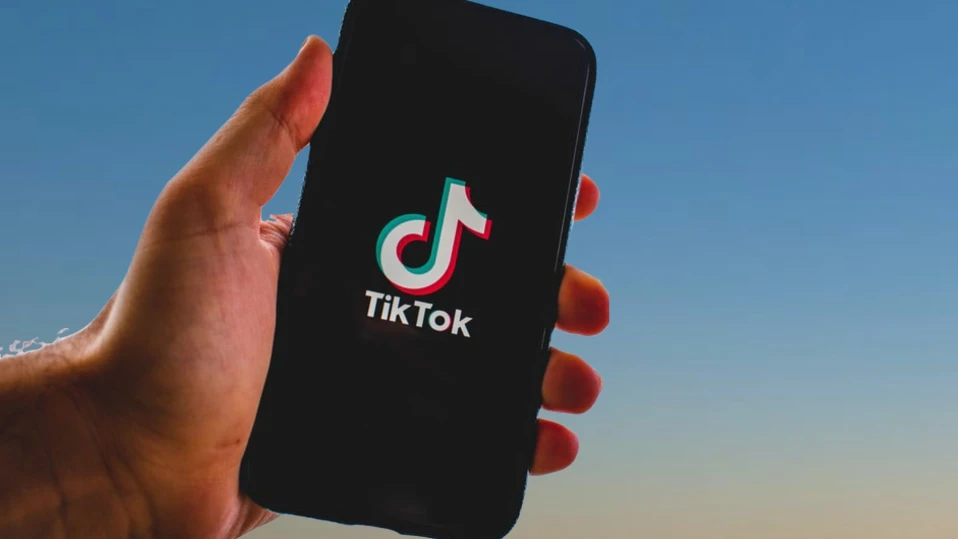 TikTok вече е недостъпен в САЩ! Очаква помощ от Тръмп
