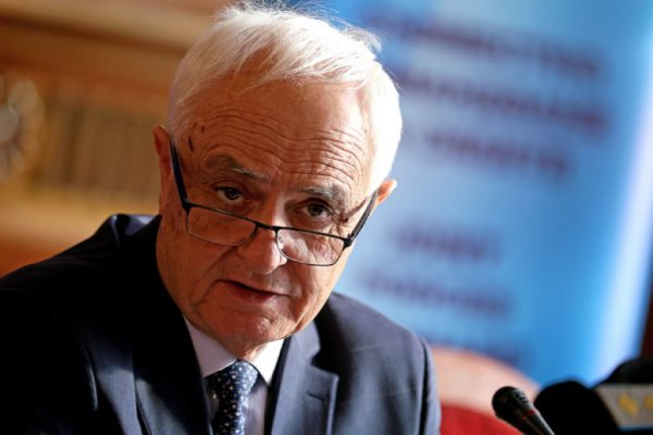 Военният министър Запрянов: България ще продължи да помага на Украйна