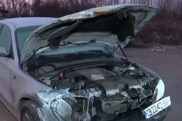 Абсурд! Глобиха за превишена скорост кола, спряна от движение
