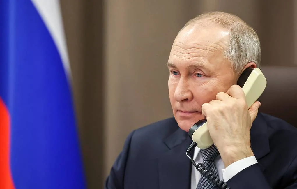 Австрийска медия нарече телефонния разговор между Путин и Тръмп „най-важният в света“