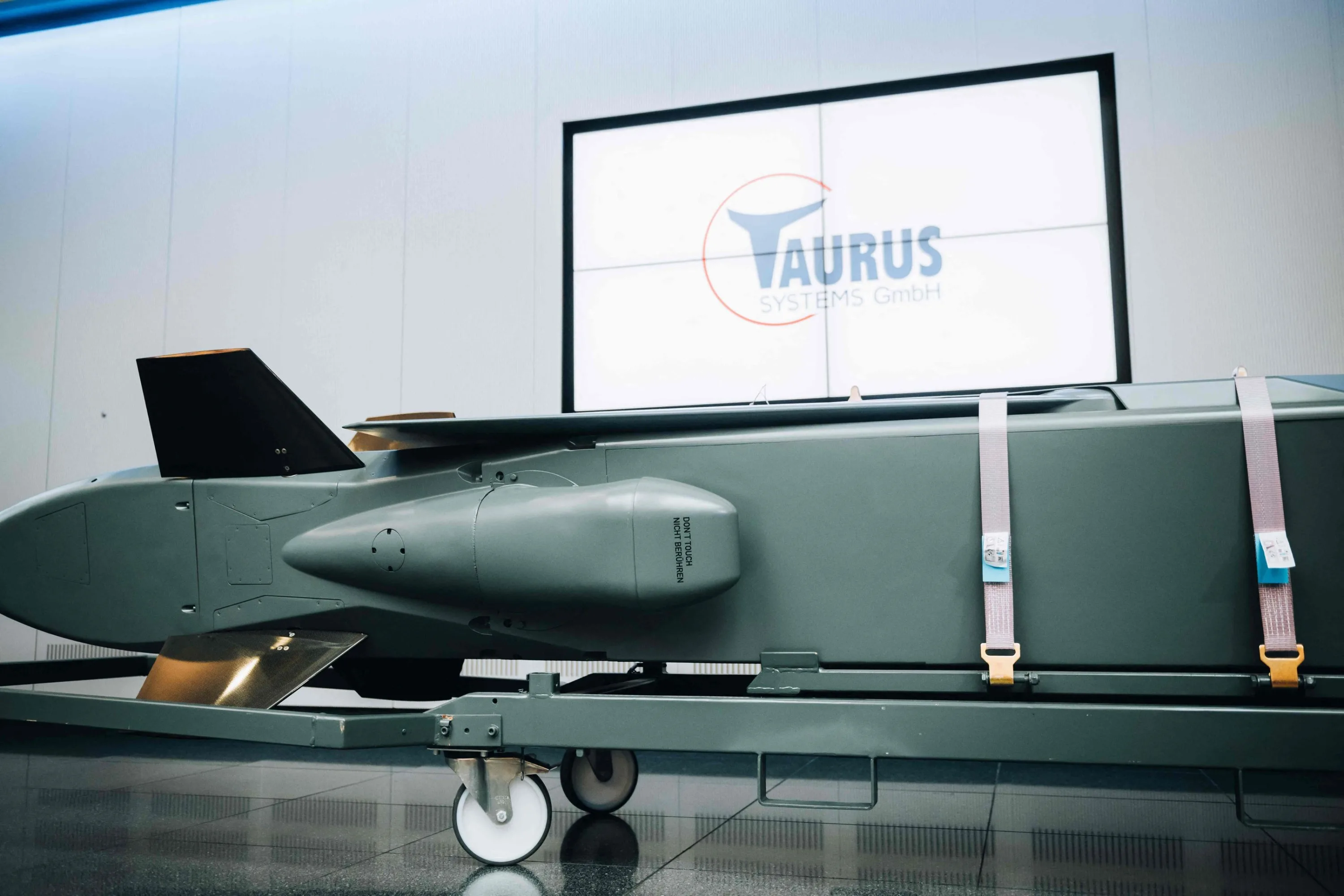 Германците са против доставката на ракети Taurus в Киев