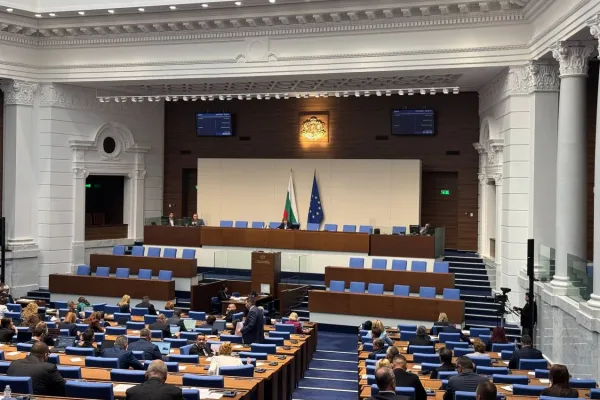 Парламентът с декларация за изборния скандал: Призив за прозрачност и отговорност