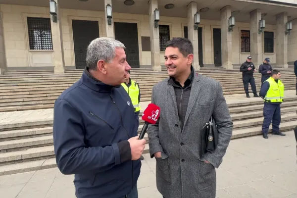 Първи думи на Радостин Василев по време на протеста
