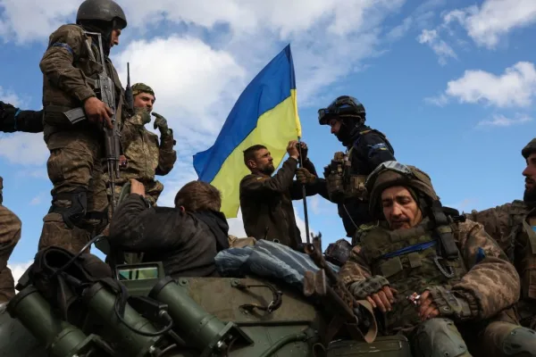 Украинските военни са атакували три обекта на енергийната инфраструктура в Херсонска област, въпреки обявения временен мораториум