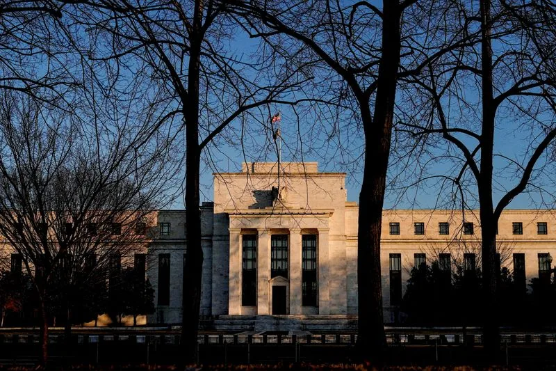 Инфлационна неяснота в дългосрочен план поставя предизвикателства пред Фед