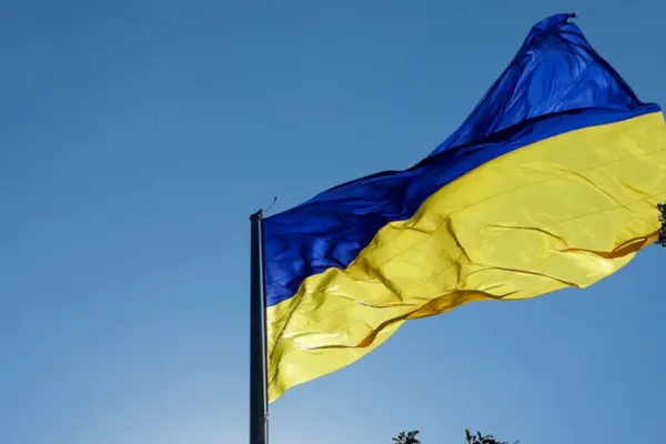 Рисковете пред дълговата устойчивост на Украйна се засилват след отказ от покриване на част от външния дълг