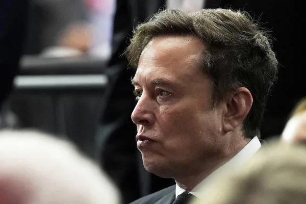 Forbes: Илон Мъск става първият човек с богатство от 500 милиарда долара