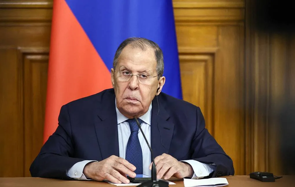 Лавров: САЩ разбират, че доставката на „Томахоук“ на Киев би предизвикала ескалация с Русия