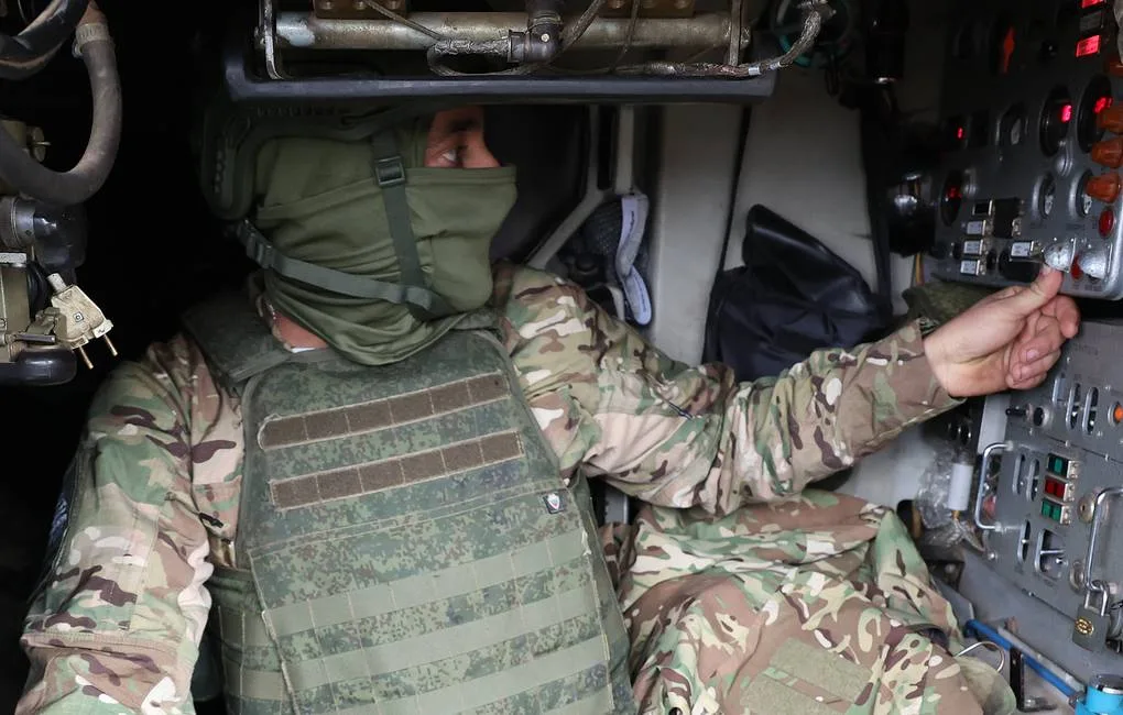 Около 65 украински дрона бяха свалени през нощта над руски региони около Азовско и Черно море
