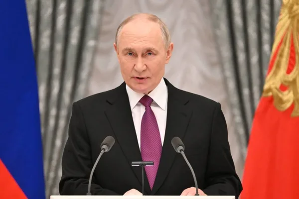 Путин: Русия може да запази своя суверенитет и държавност чрез национално единство