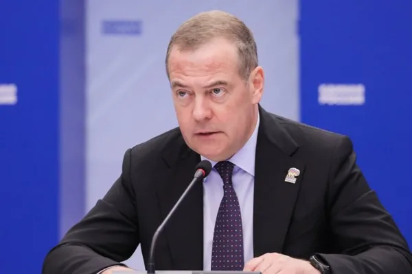 Дмитрий Медеведев с взривяващо изказване за мира в Европа