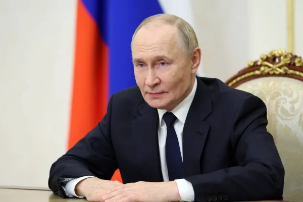 Президентът Владимир Путин започна държавно посещение в Индия