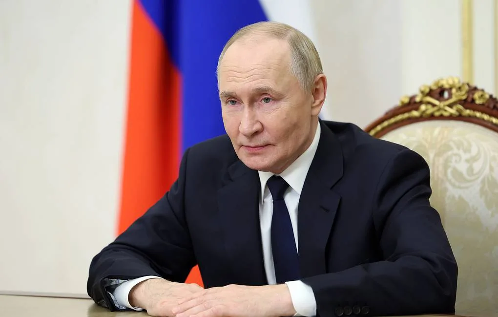 Президентът Владимир Путин започна държавно посещение в Индия