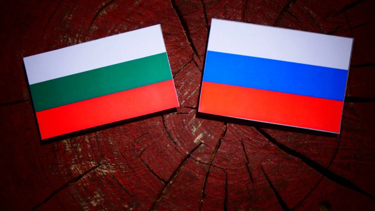 Русия заяви, че България се е превърнала в плацдарм на НАТО срещу Москва, предупреждавайки за рискове и нарушение...