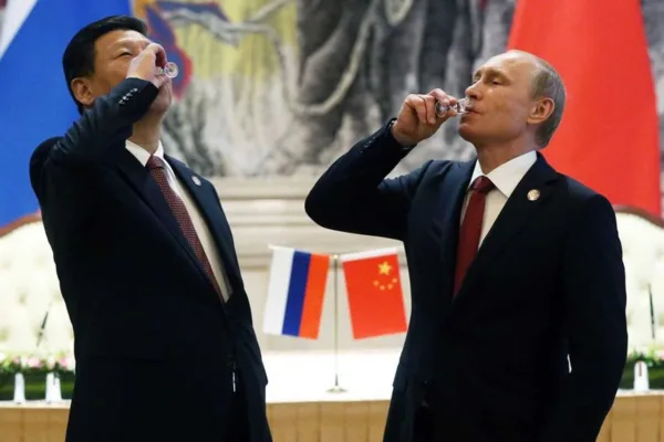Китай и Русия за пореден път изиграха Тръмп! Ето какво предстои да направят във Венецуела
