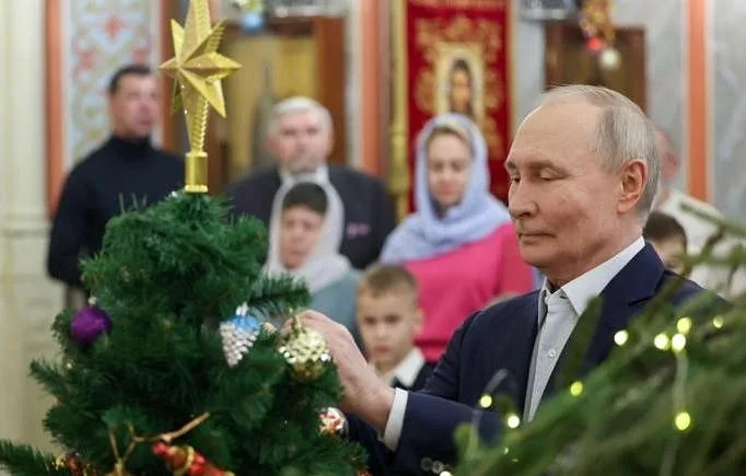 Президентът Путин поздрави руснаците с православния празник Коледа